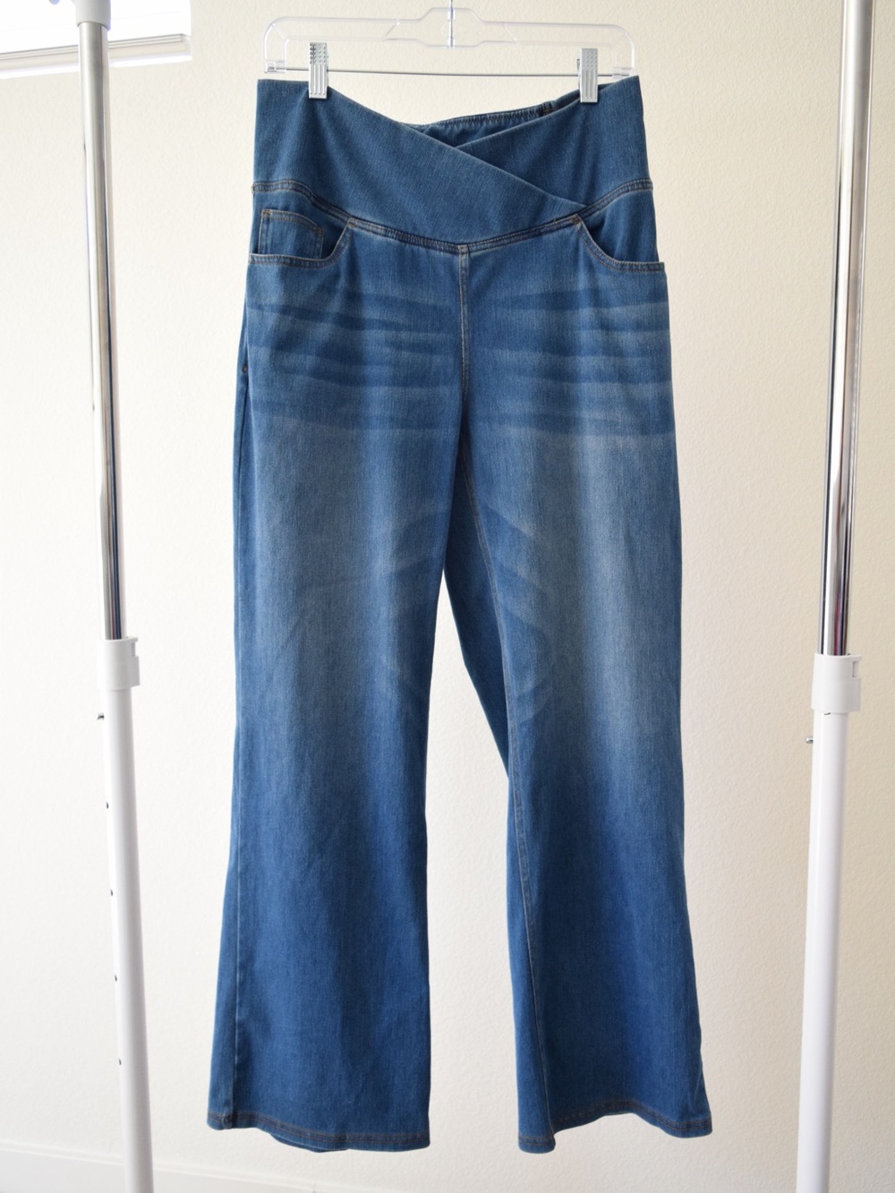 Halara Flex Large Crossover High Waisted Tummy Control Casual Straight Leg Jeans - Picture 5 of 9